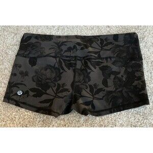 Lululemon Boogie Black Floral Athletic Shorts 2” Size 8 EUC